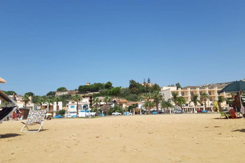Casa Vacanza Nautilus Porto Empedocle Bagian luar foto