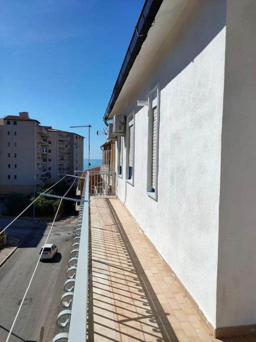 Casa Vacanza Nautilus Porto Empedocle Bagian luar foto